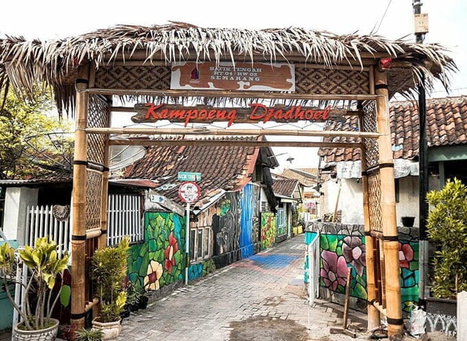 Kampung Batik