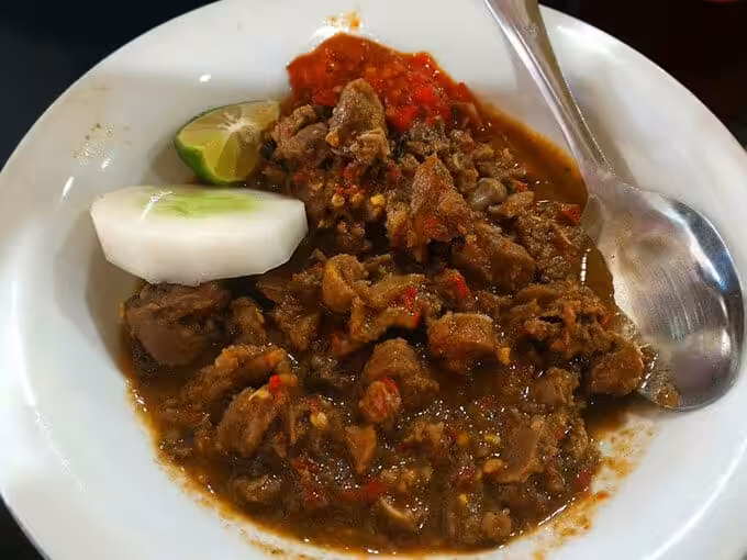 Bebek Palekko Makanan Khas Makassar