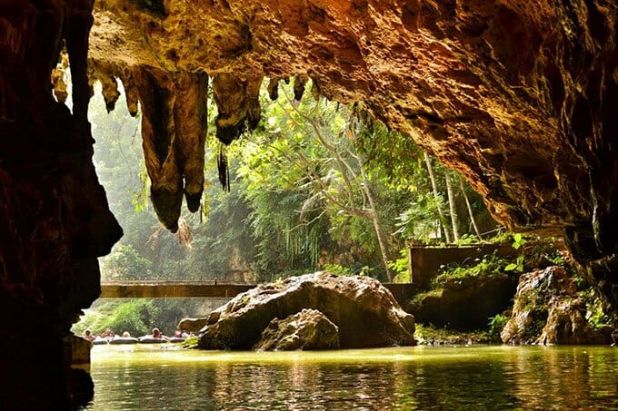 Tempat Wisata Jogja Goa Pindul