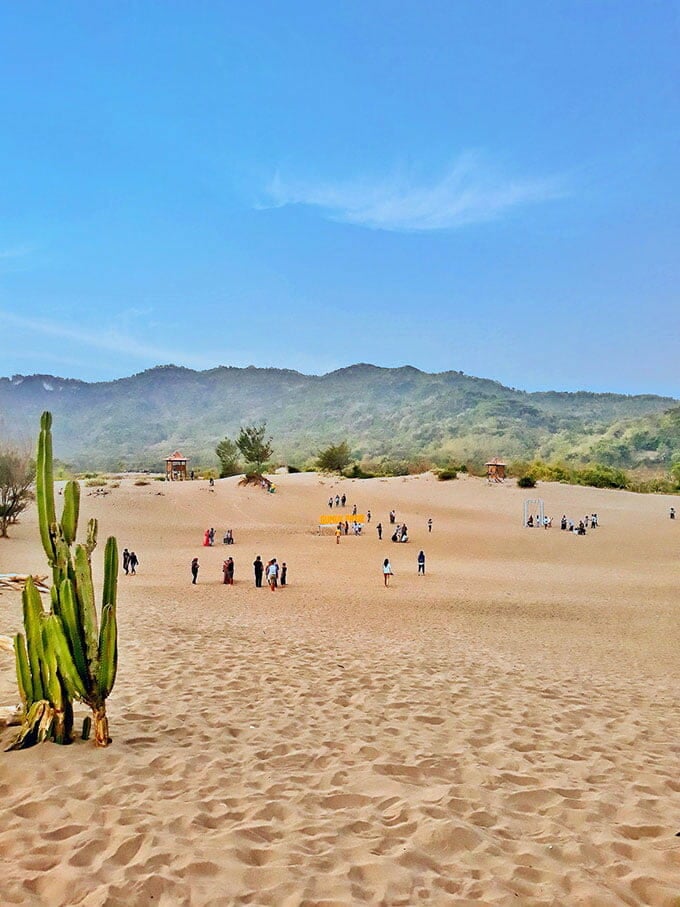 Tempat Wisata Jogja Gumuk Pasir