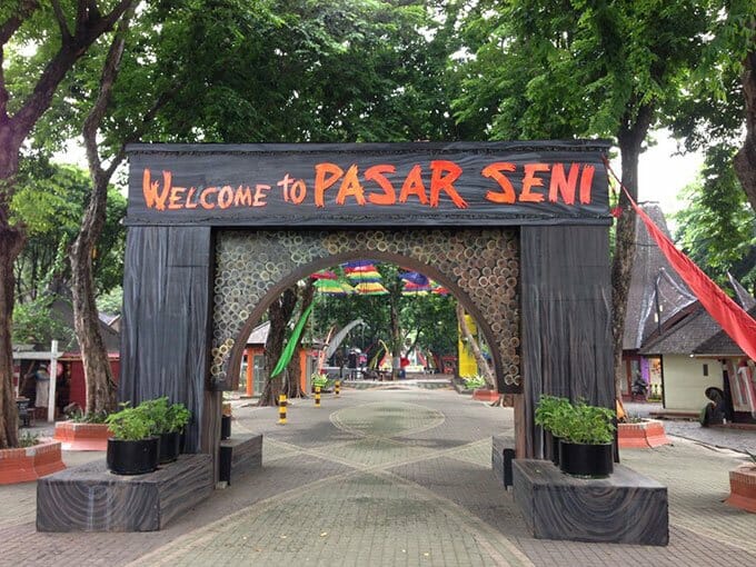 Pasar Seni