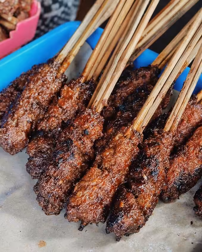 Sate Buntel