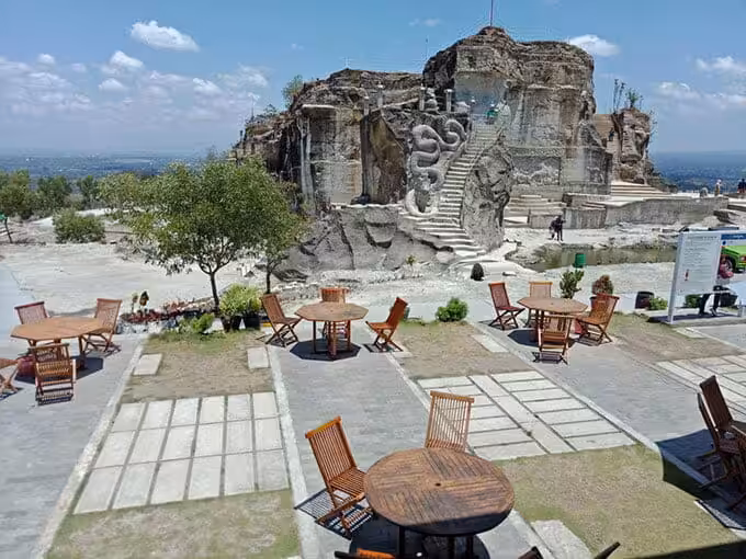 Tempat Wisata Jogja Tebing Breksi