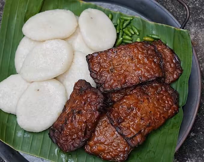 Oleh-Oleh Khas Jogja Jadah Tempe