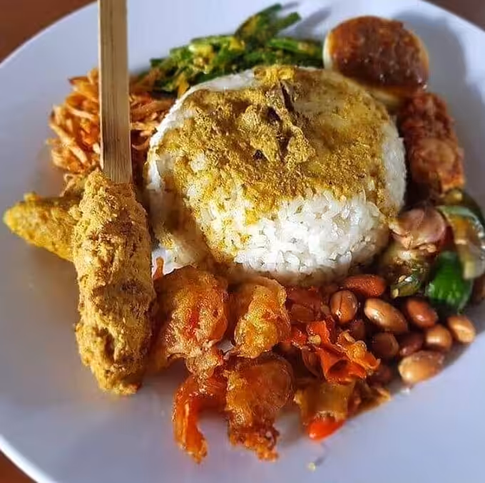 Nasi Campur Ayam Bali
