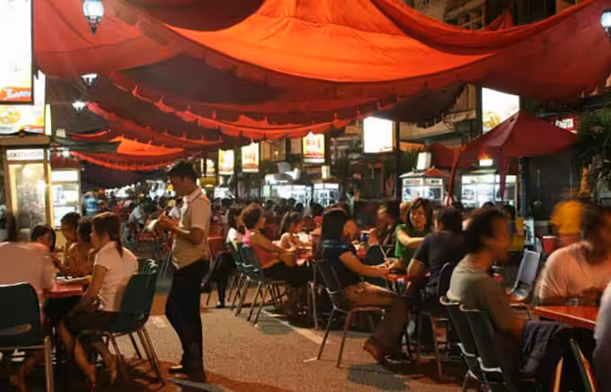 Kuliner Kesawan Square