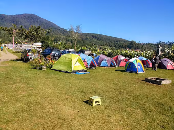 Tempat camping Danau Buyan
