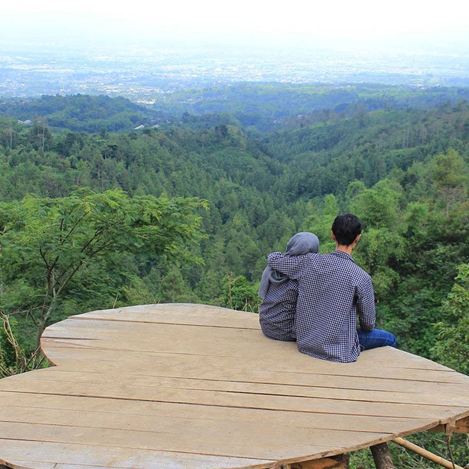 Gardu Pandang Taman Langit Malang