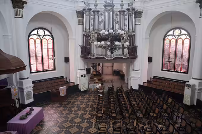 Interior Gereja Blenduk