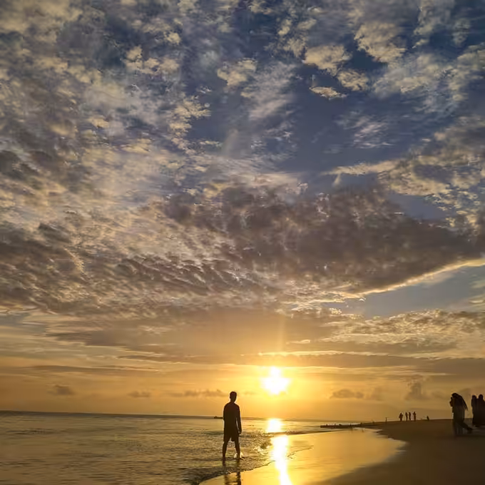 sunrise pantai ketapang lombok