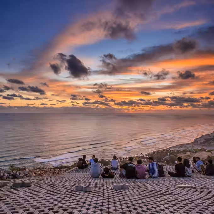 Bukit Paralayang Watugupit