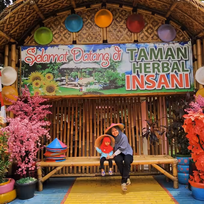 Taman Herbal Insani Depok