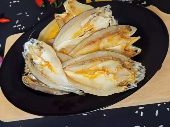 ikan asin khas cirebon