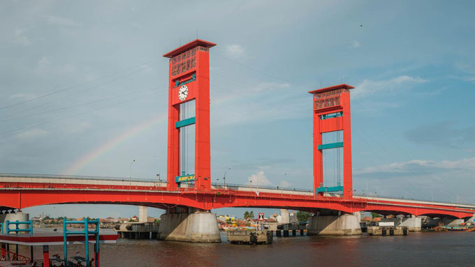 Jembatan Ampera