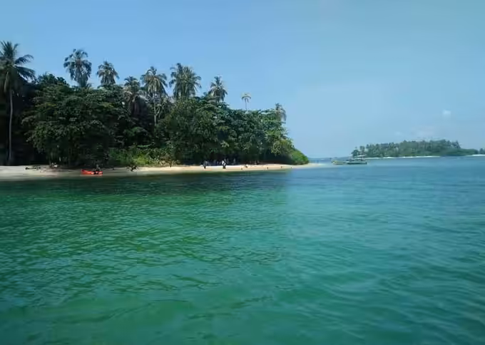 wisata pulau dua aceh