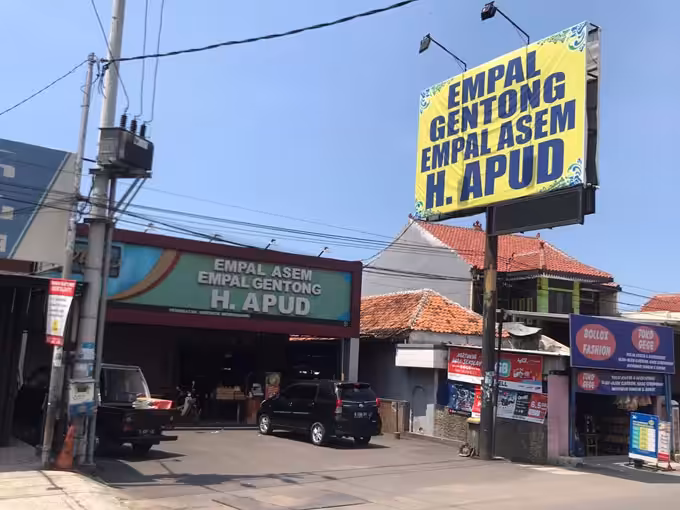 Empal Gentong H. Apud