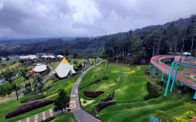 Taman Wisata Alam Sevillage