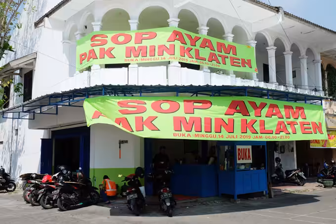 warung sop ayam pak min klaten
