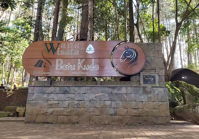 Batu Kuda Bandung