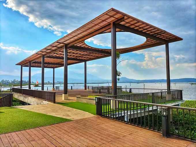 Bukit Cinta Rawa Pening