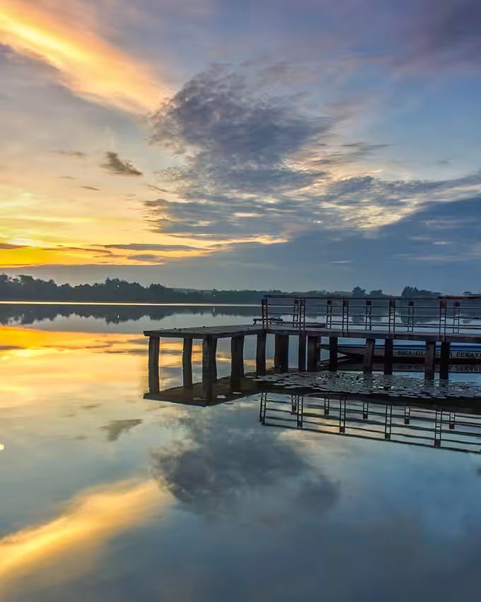 Danau Buatan Lembah Sari