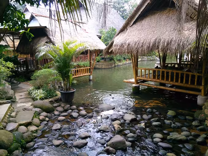 Gubug Makan Mang Engking Depok