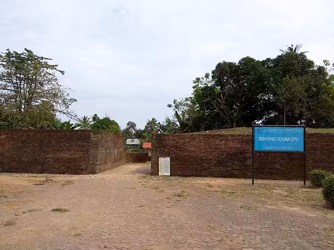 Sejarah Benteng Somba Opu