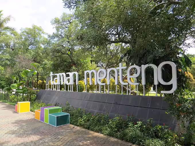 Taman Menteng Jakarta