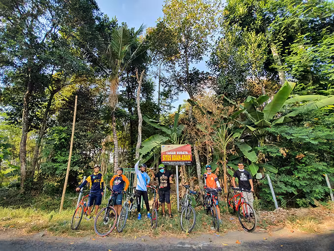 Aktivitas Wisata Candi Adan Adan