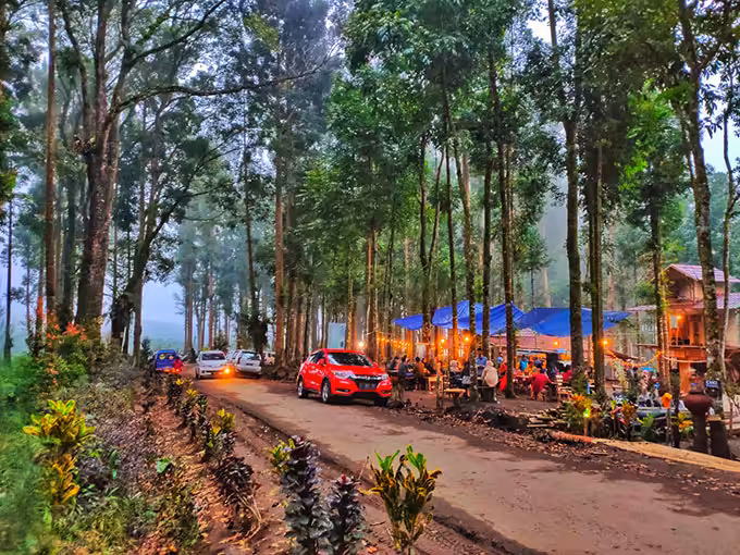 Wisata Siti Sundari Lumajang