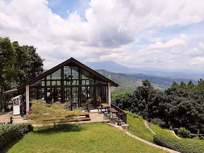 richie the farmer sentul