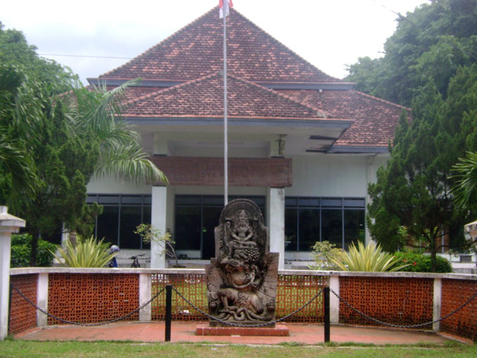 Museum Airlangga