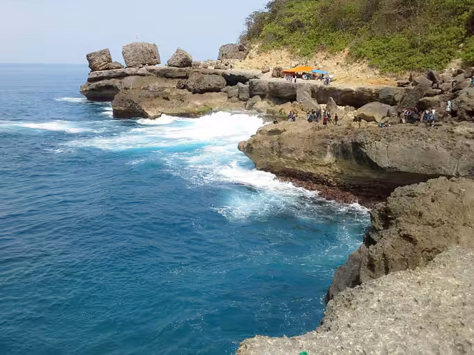 Pantai Kedung Tumpang