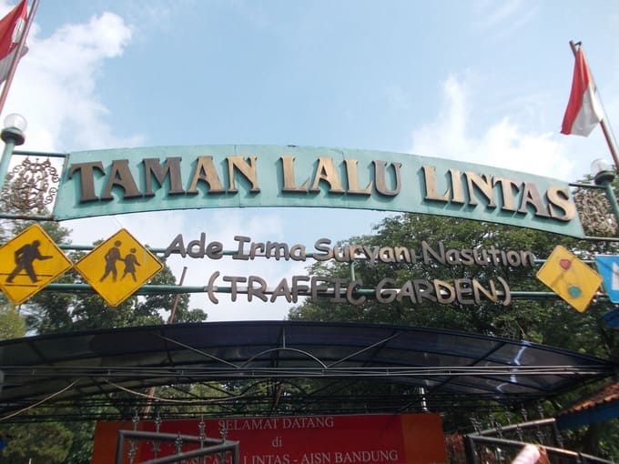 Taman Lalu Lintas Ade Irma Suryani Nasution