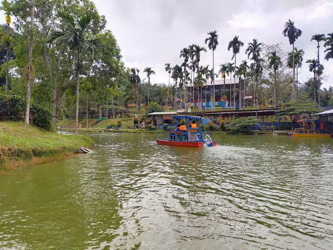 Taman Wisata Kampoeng Radja