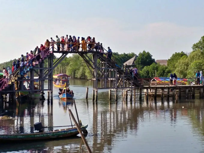 Jembatan Cinta