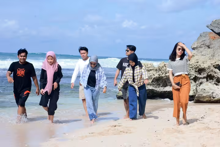 Lokasi Pantai Watu Lawang