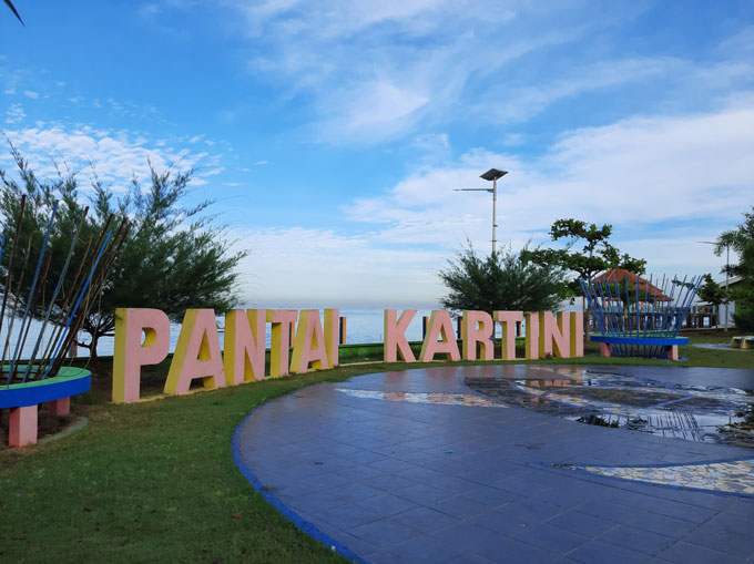 Pantai Kartini Jepara