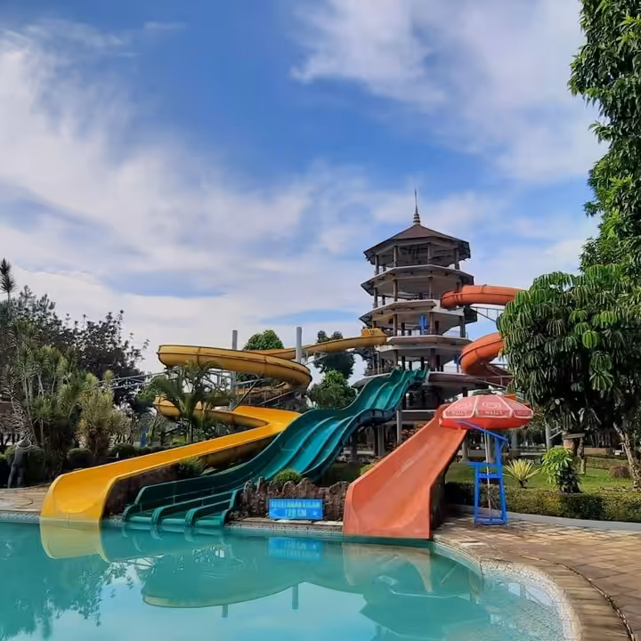 Teejay Waterpark