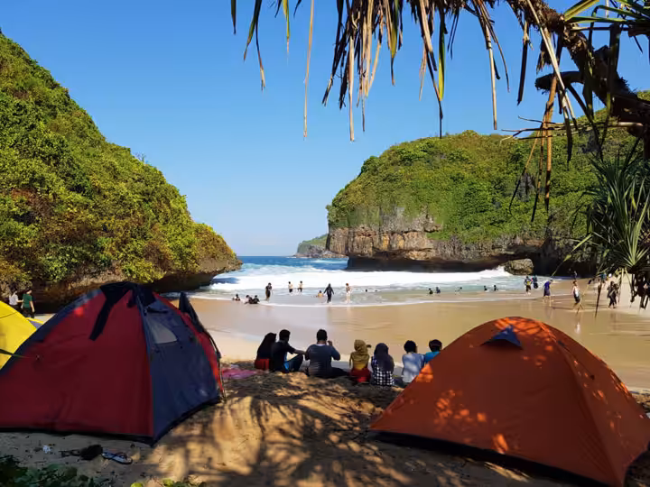 Wisata Pantai Greweng