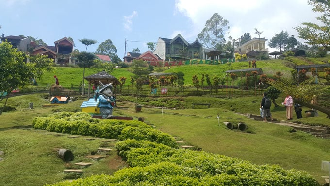 Wisata Taman Kelinci Malang