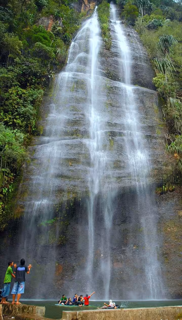 Air Terjun Lembah Harau