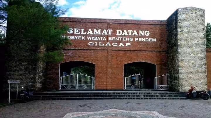 Benteng Pendem Cilacap