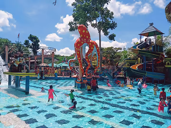 CAS Water Park Cikole