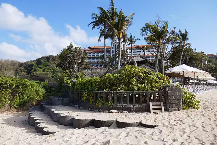 Lokasi Pantai Sawangan