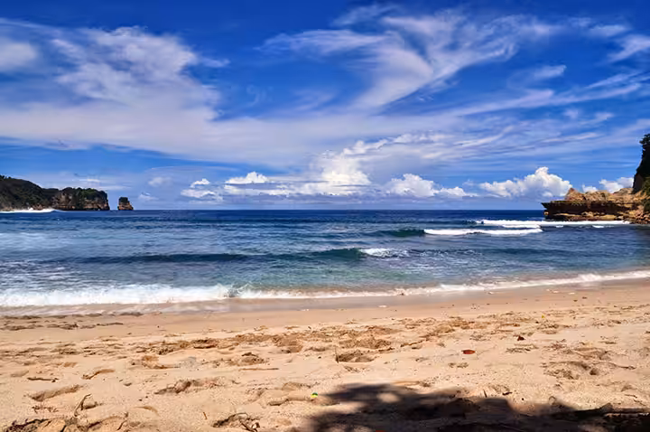 Pantai Coro Tulungagung