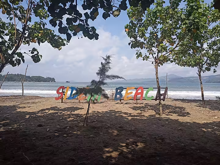 Pantai Sidem
