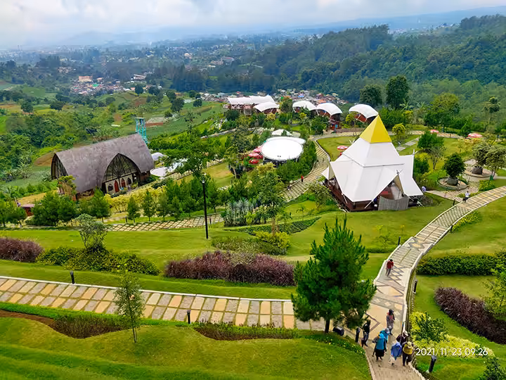 Taman Wisata Alam Sevillage