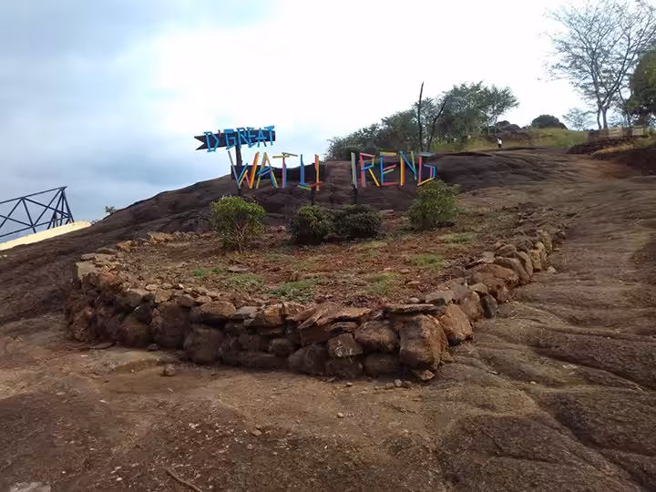 Watu Ireng Kandangserang