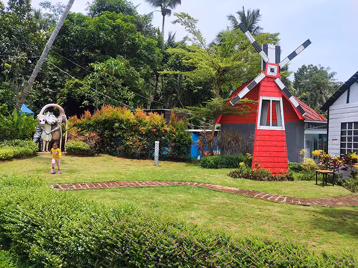 Wisata Akbar Zoo Banyuwangi